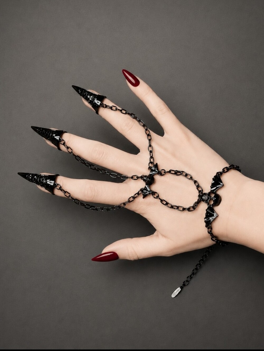 Dolls Kill Gunmetal Slave Bracelet Adjustable Rings Fingernail Claws Gothic NEW